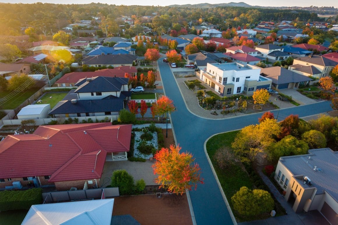 Become a key connection in your local area through up-to-date suburb data