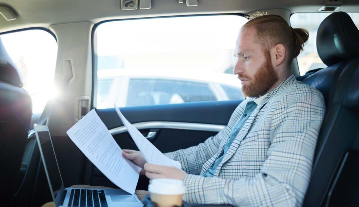 10 Things Every Real Estate Agent Needs to Keep in Their Car