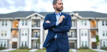 Can a real estate agent sell their own property in Australia?